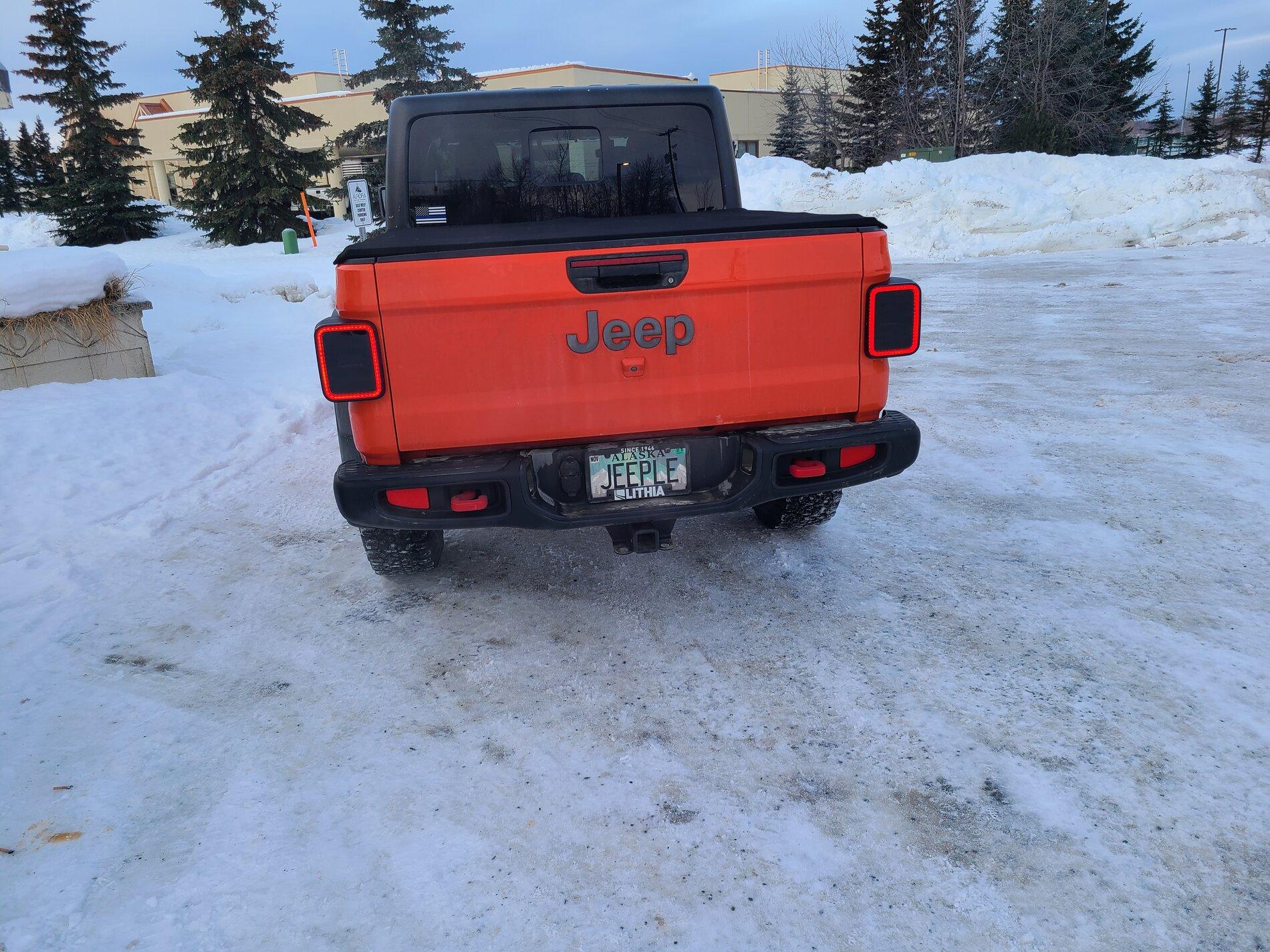 Jeep Gladiator What Jeep stuff did y’all get for Christmas? 20201225_144156