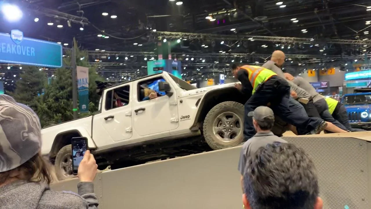 Jeep Gladiator Trail Recon Gladiator 1608965686337