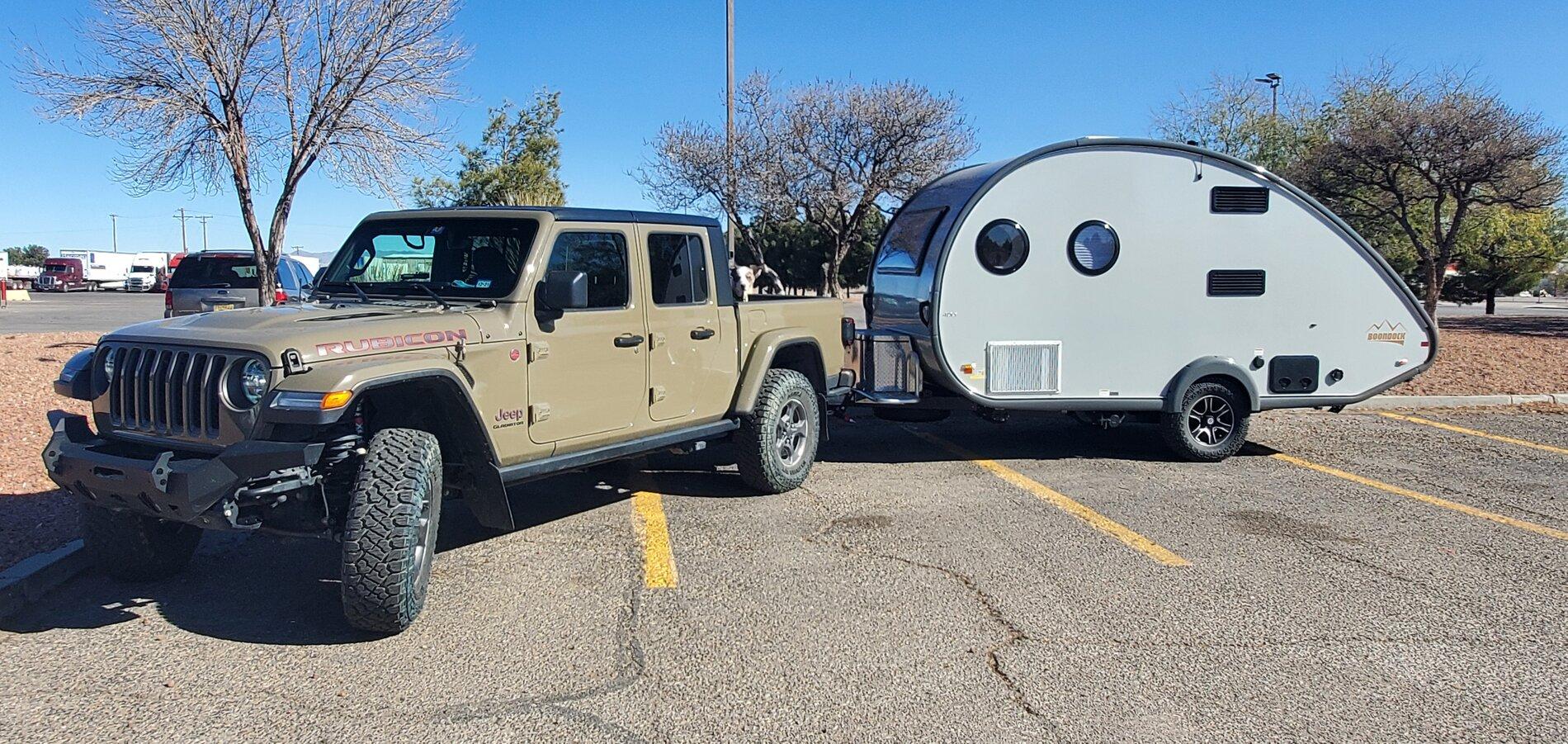 Jeep Gladiator So, what is everybody towing? 20201226_115557