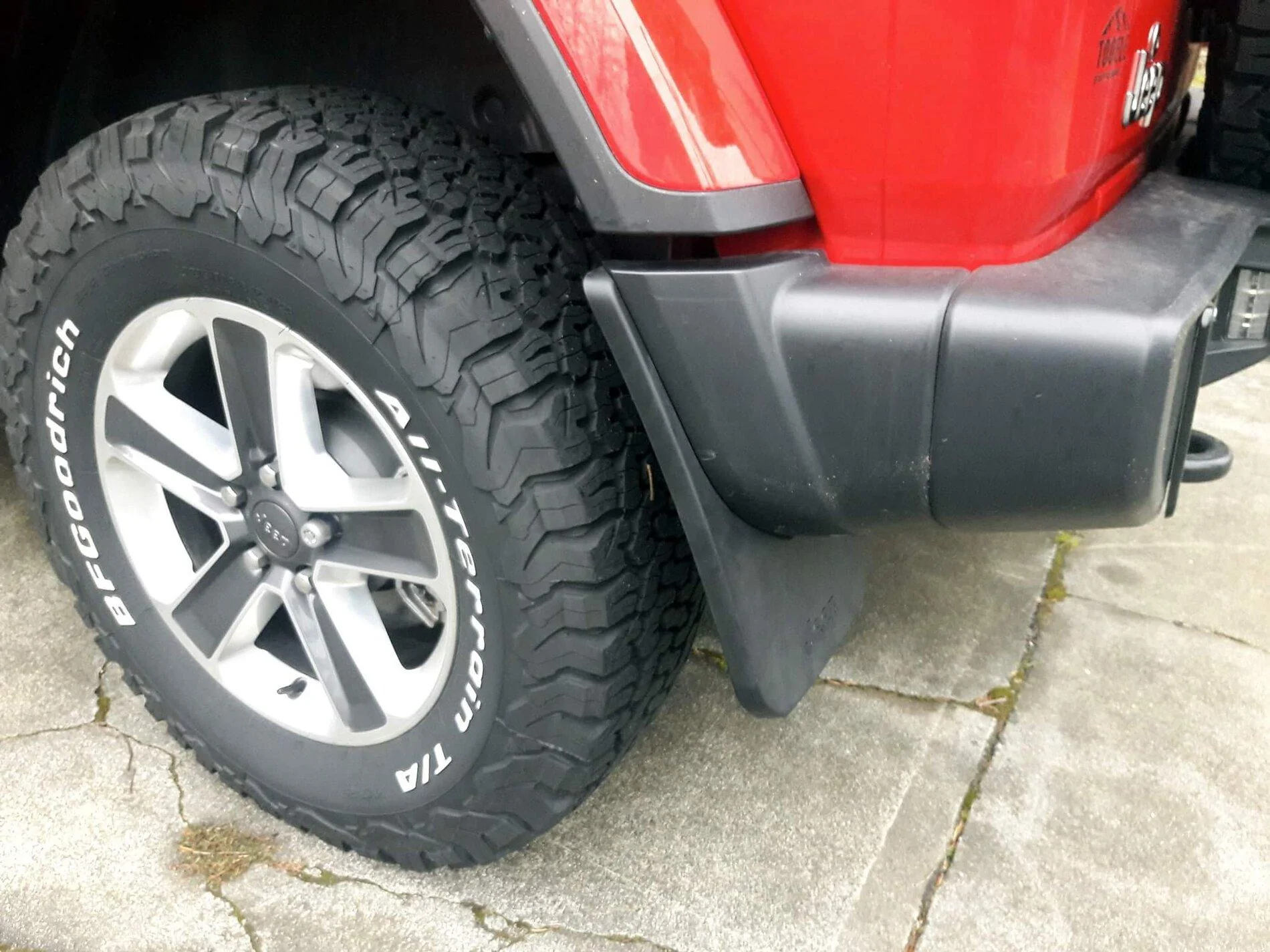 Jeep Gladiator Mopar splash Guards - Install 1609048006148
