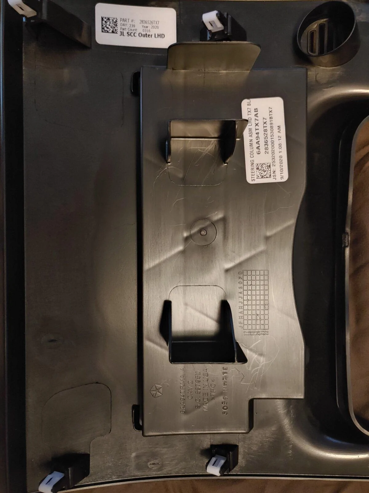 Jeep Gladiator Redarc Brake Controller Install Location 20201227_130247_HDR