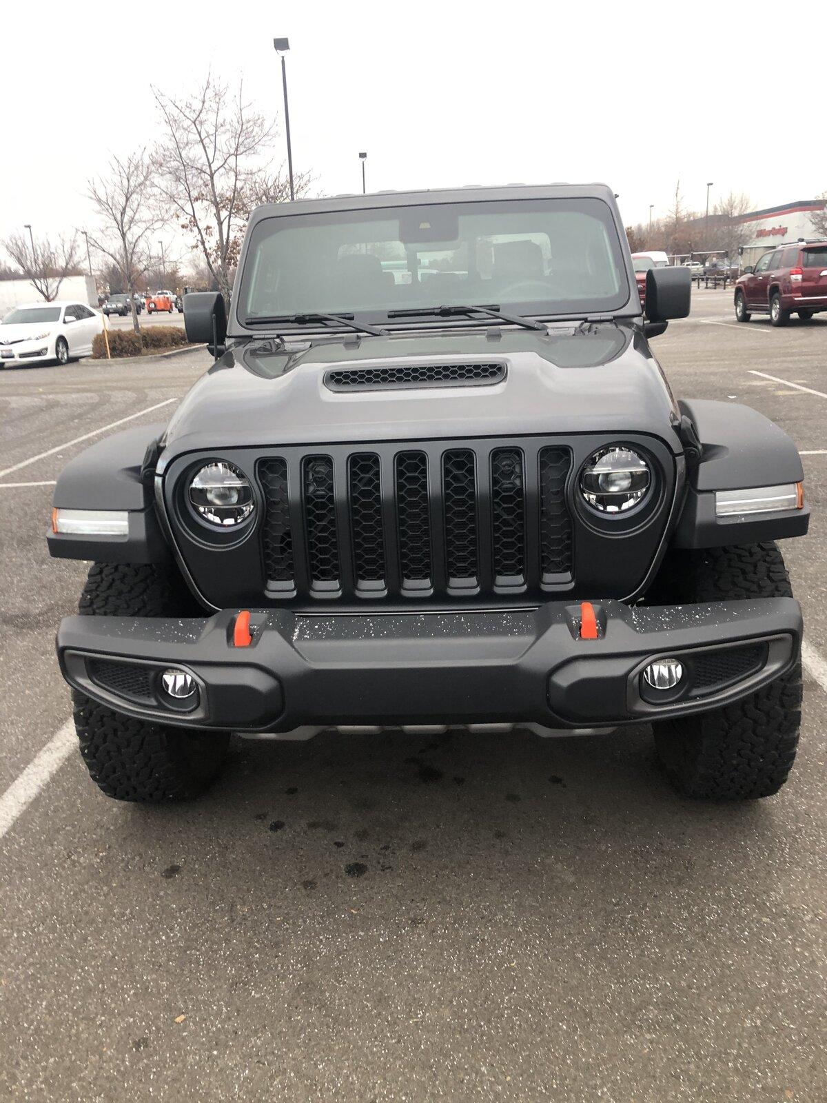 Jeep Gladiator LOD winch bumper install on Mojave plus flat tow brackets 719CB186-51E7-4707-8D6E-BD8E765A7A08