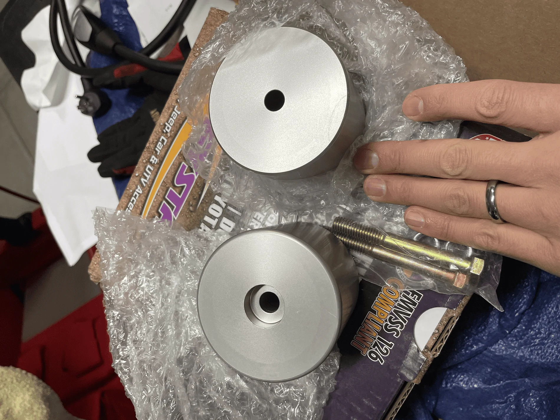 Jeep Gladiator WTS - NEW Synergy sector shaft track bar brace (new), Daystar 1.5" leveling kit, Accutune front bump stops and sway bar end links, mopar wheel locks tempImage76vxL9