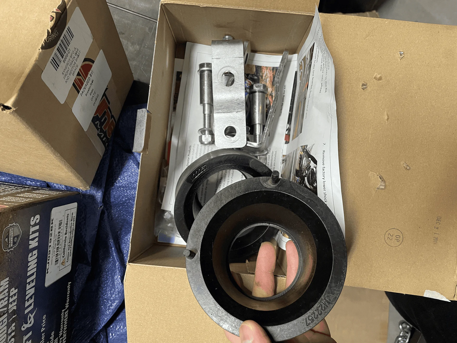 Jeep Gladiator WTS - NEW Synergy sector shaft track bar brace (new), Daystar 1.5" leveling kit, Accutune front bump stops and sway bar end links, mopar wheel locks tempImage4NF5E5
