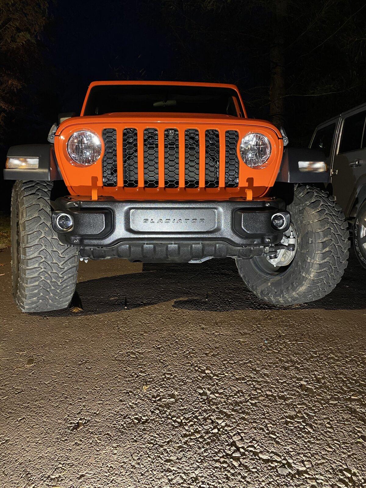 Jeep Gladiator Show me your front bumpers!! A0655288-A3B4-466F-8D4D-B39C5B88D1E7
