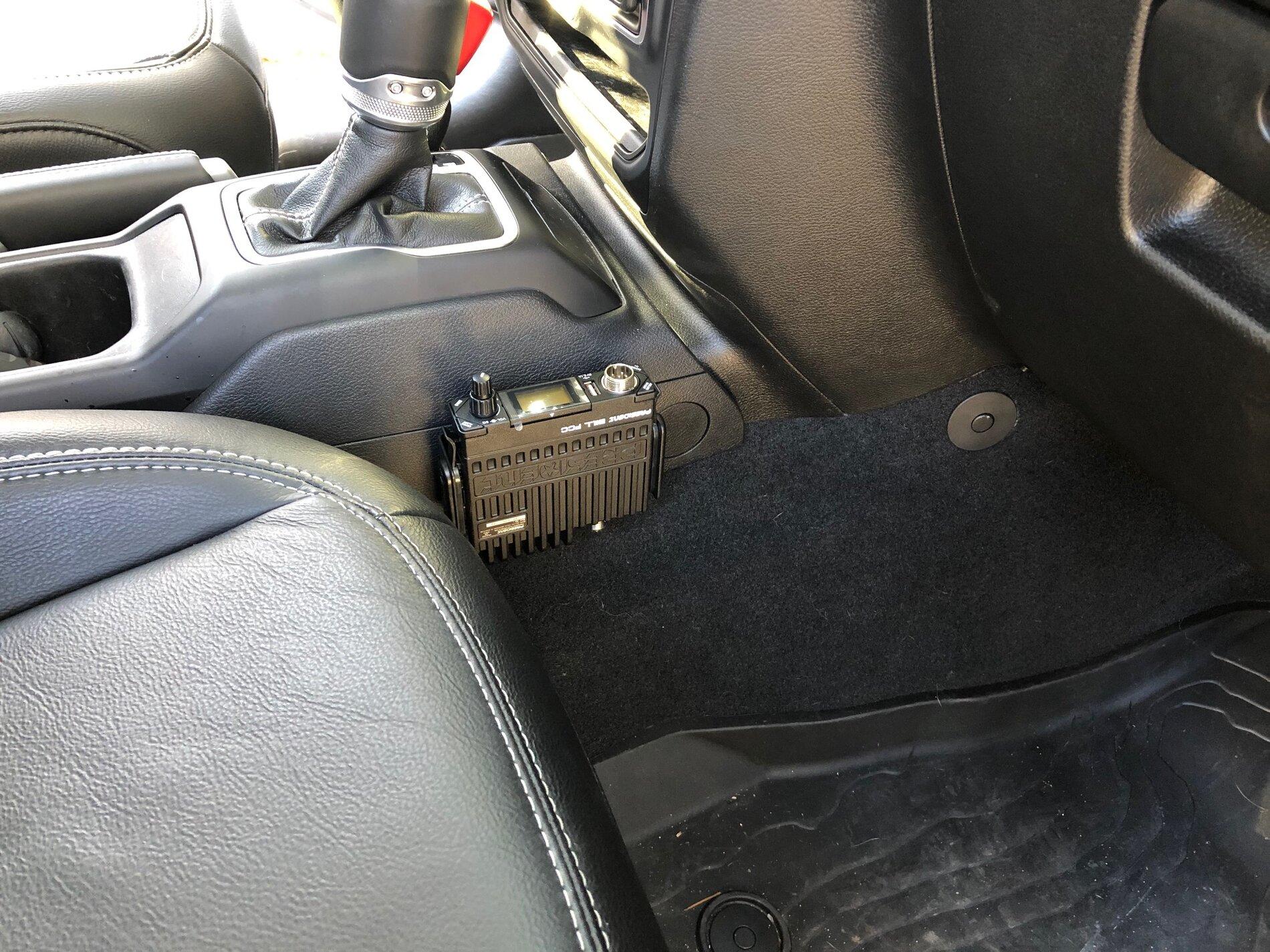 Jeep Gladiator President Bill CB Radio Install IMG_0939