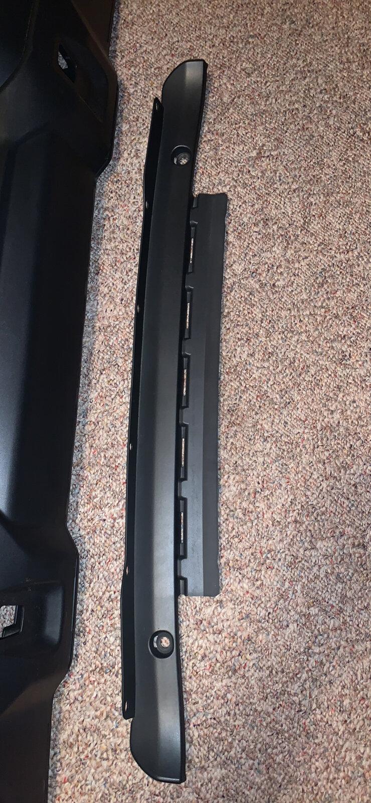 Jeep Gladiator JTR Plastic Front Bumper, Steel Skid and Hardware (no fogs) CD44A839-750D-4DB7-8A78-2474A08F4F4D