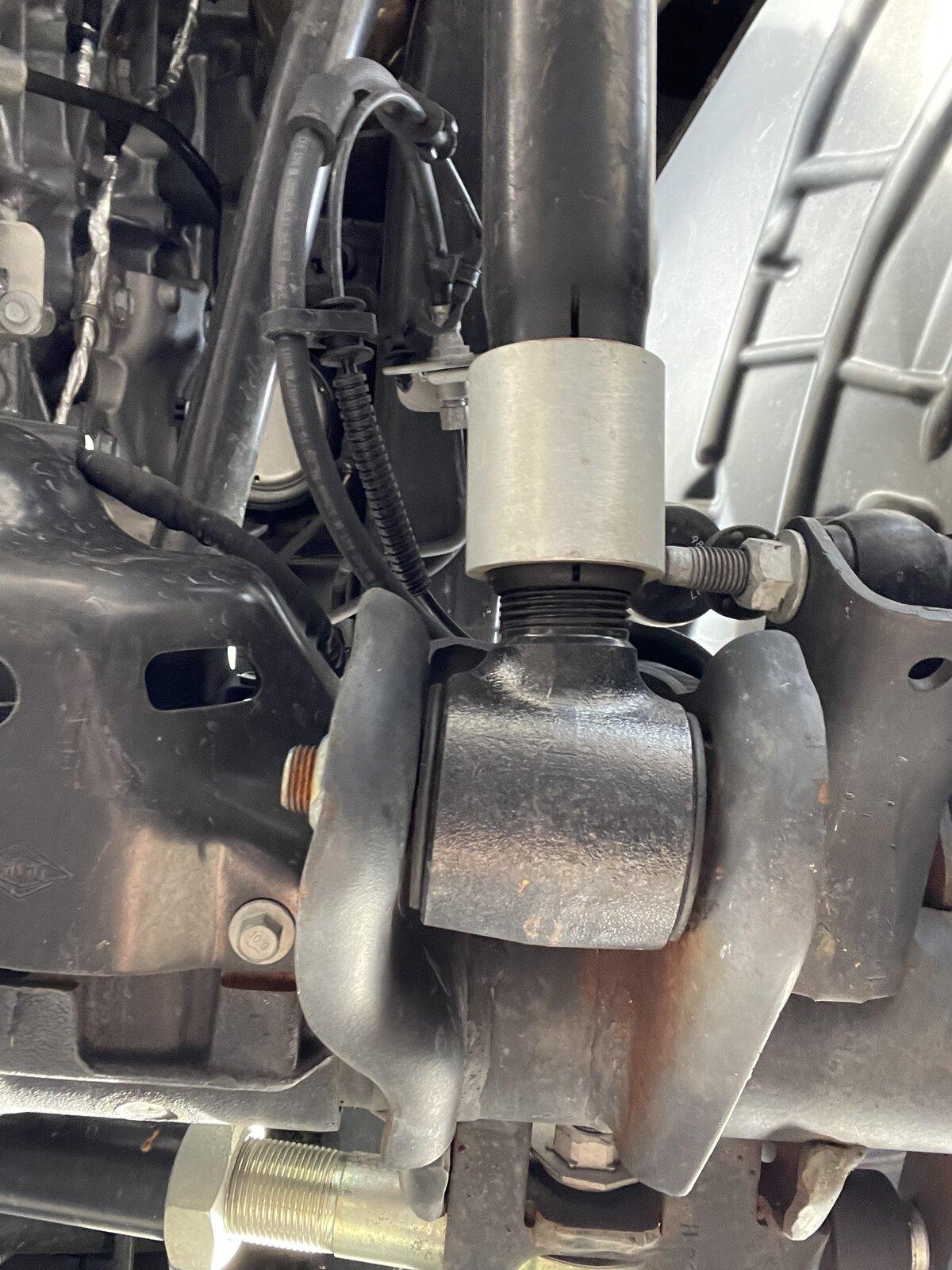 Jeep Gladiator Control arm issue/question DA6C6A70-CAA7-4FD4-8CBA-F9308692D59F
