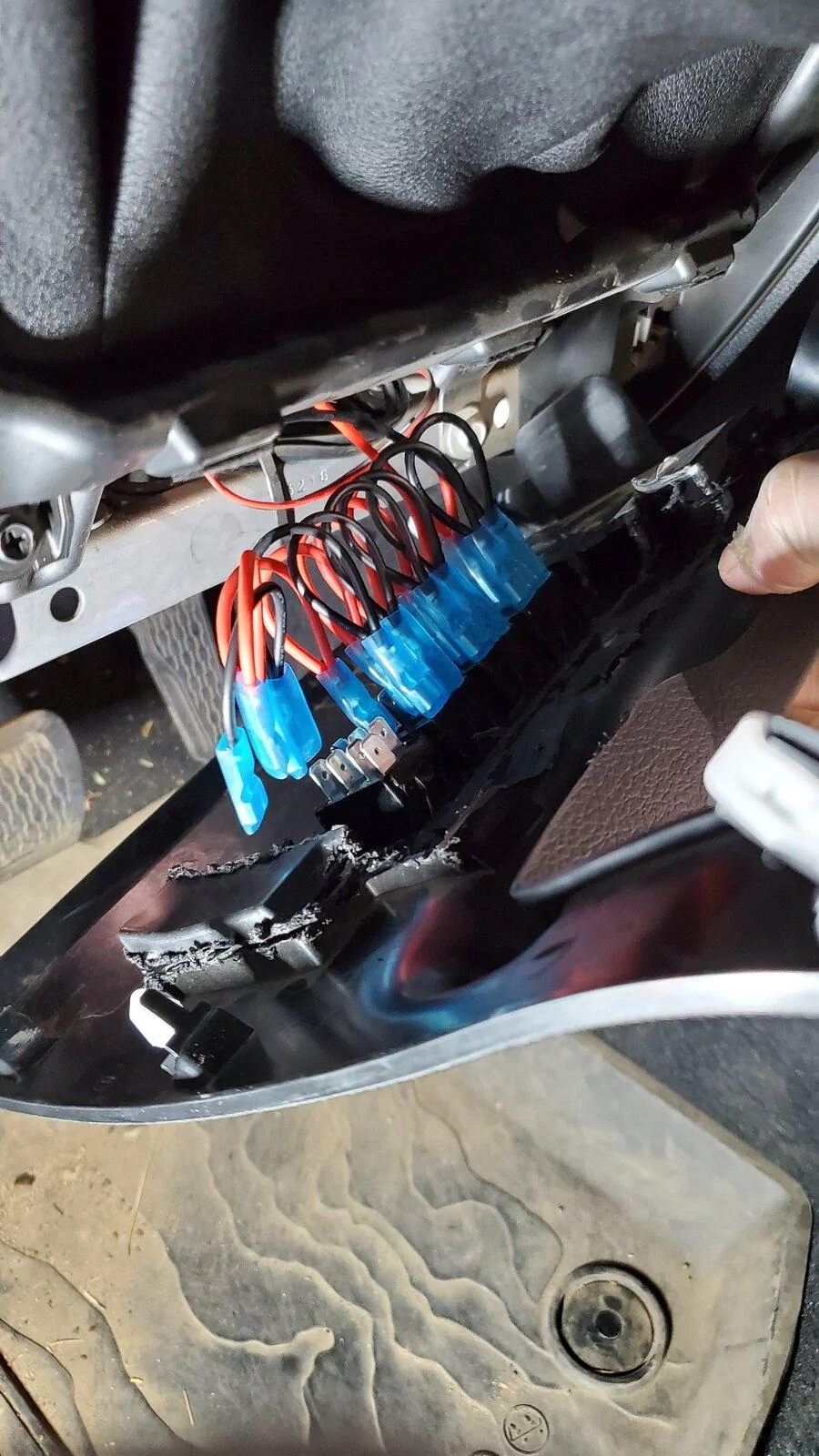 Jeep Gladiator Aux switches 20201130_145534