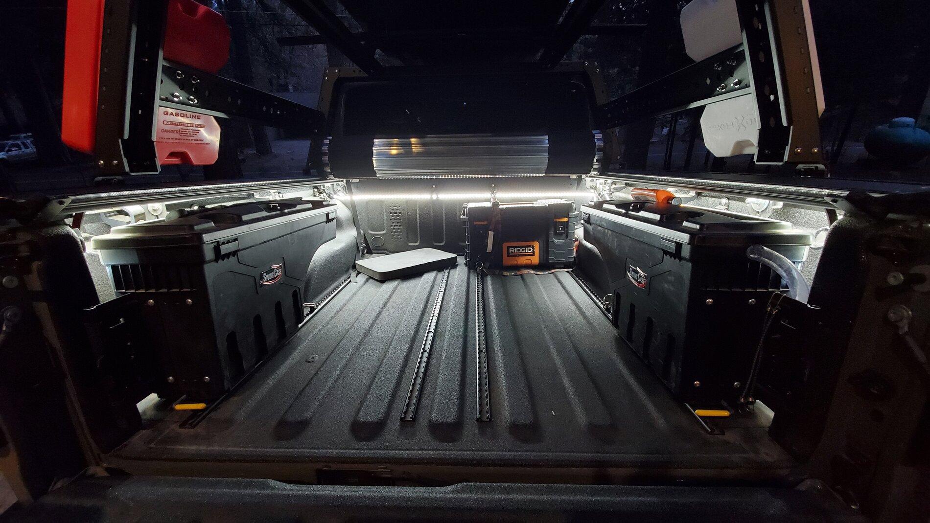 Jeep Gladiator Bed Lights 20201230_070443