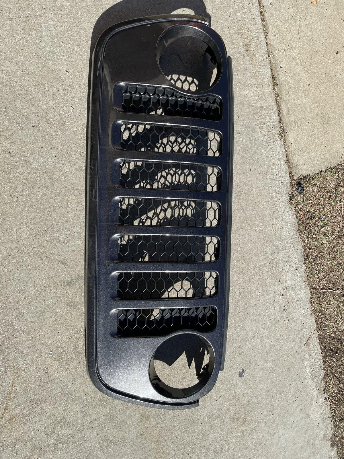 Jeep Gladiator Granite Grill 41930984-17CC-43C8-8EE8-40DD75E1AD4D