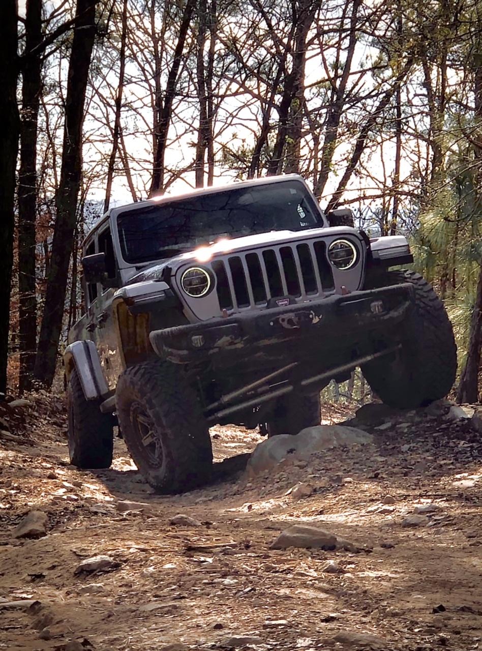 Jeep Gladiator Silvertruck build notes 3839F9B5-D5B9-4E03-81BB-B11B9383A9E7