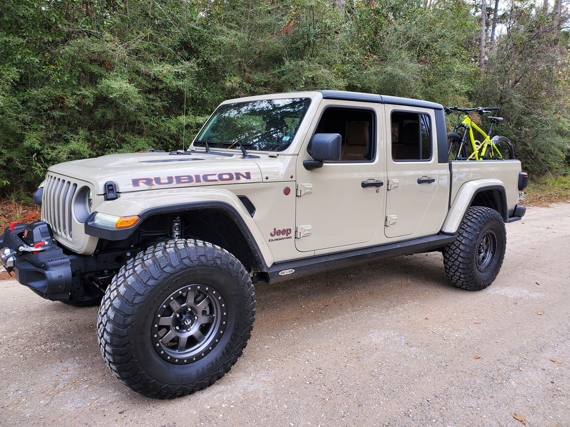 Jeep Gladiator SOLD 2020 Gobi Rubicon - Loaded - $60k 20201212_090750