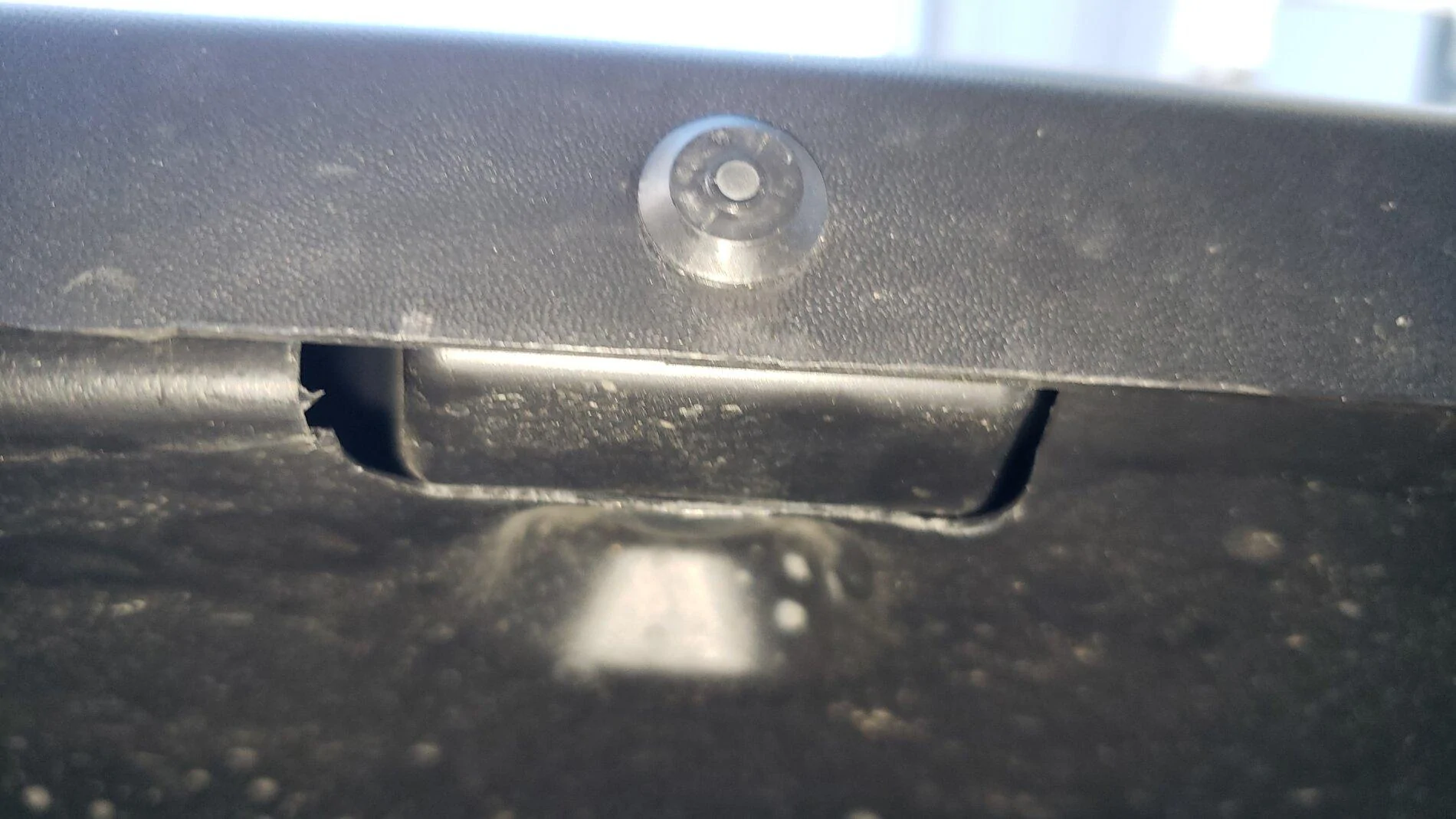 Jeep Gladiator JT front fender inner trim not fitting properly? 20201231_151353
