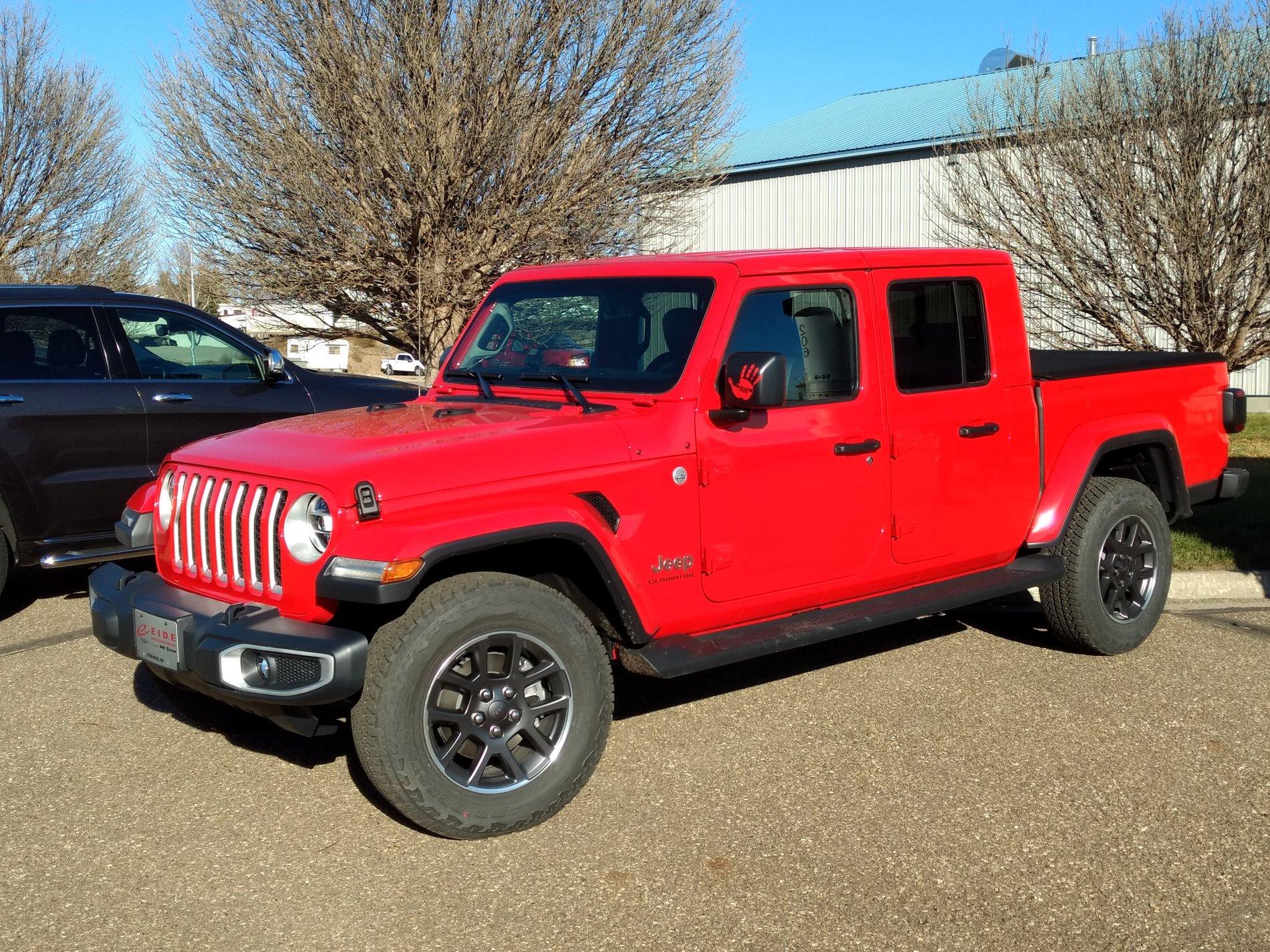 Jeep Gladiator Overland Owners:  anyone running aftermarket tires on stock wheels? 20201103-3 (1)