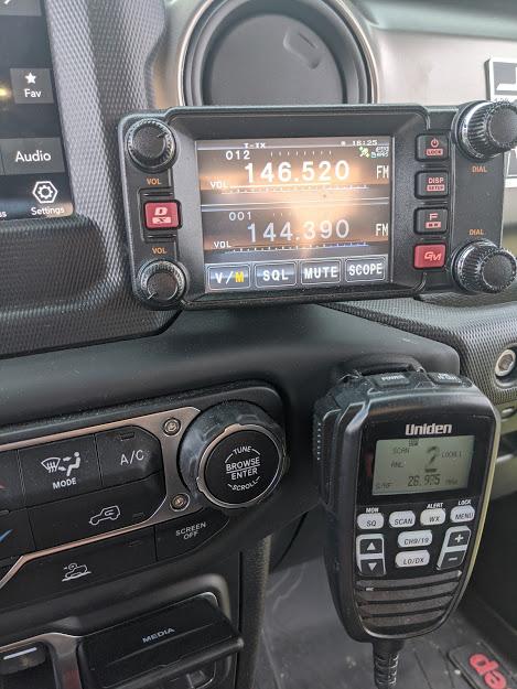 Jeep Gladiator Yaesu FTM-400 install ftm400
