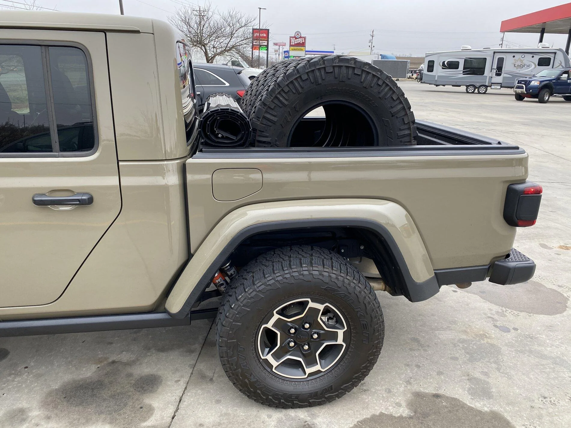 Jeep Gladiator What did you HAUL in your JT today? 630943C0-FFCF-4DA0-A6BC-CFA11A748F24
