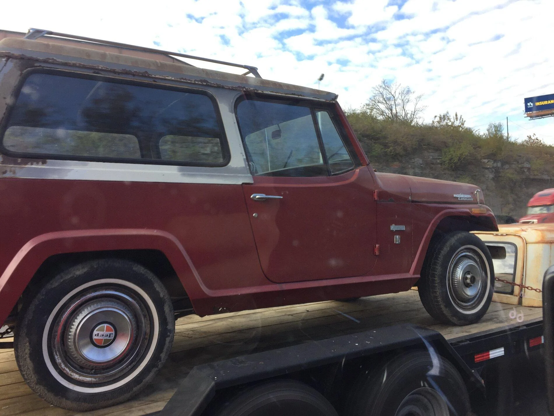 Jeep Gladiator Jeeps Parking Next To Jeeps 8D4C7005-3603-47A4-AE15-E87FE107D12D