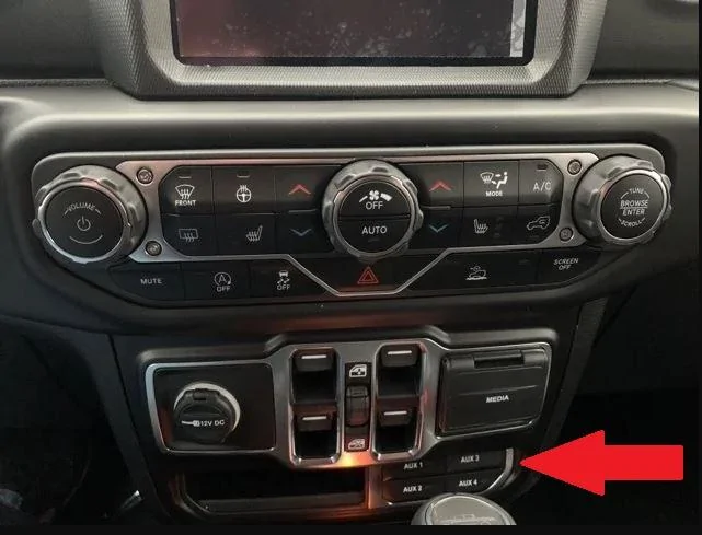 Jeep Gladiator How to add accessories in an Overland switches