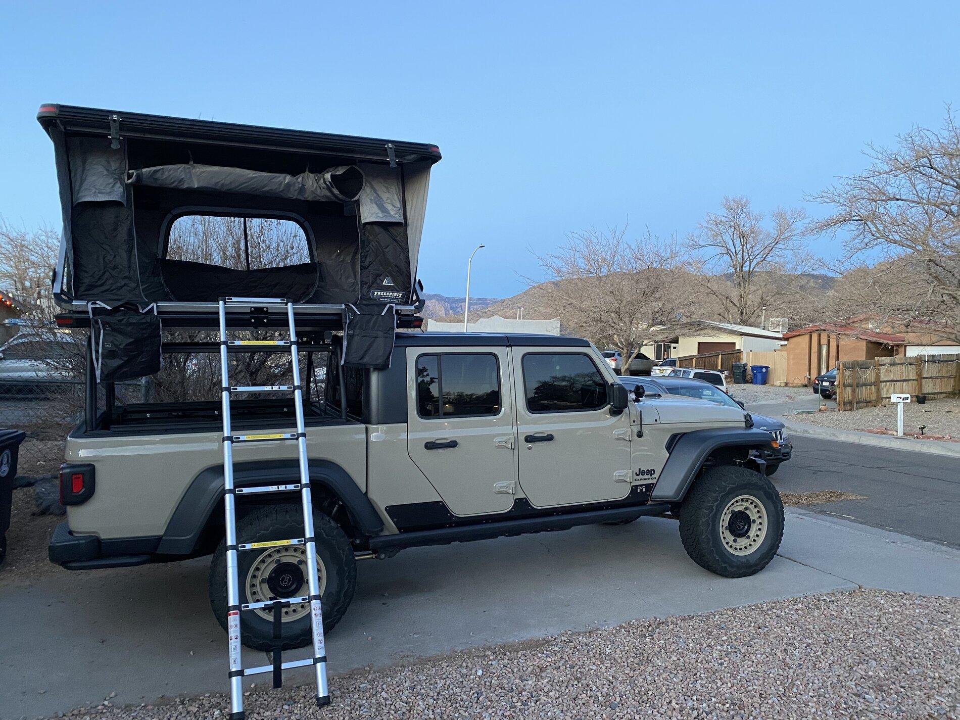 Jeep Gladiator FSR EVO Tent and Leitner Rack installed FFE9901E-4BFB-4211-B8F2-34405C2DC930