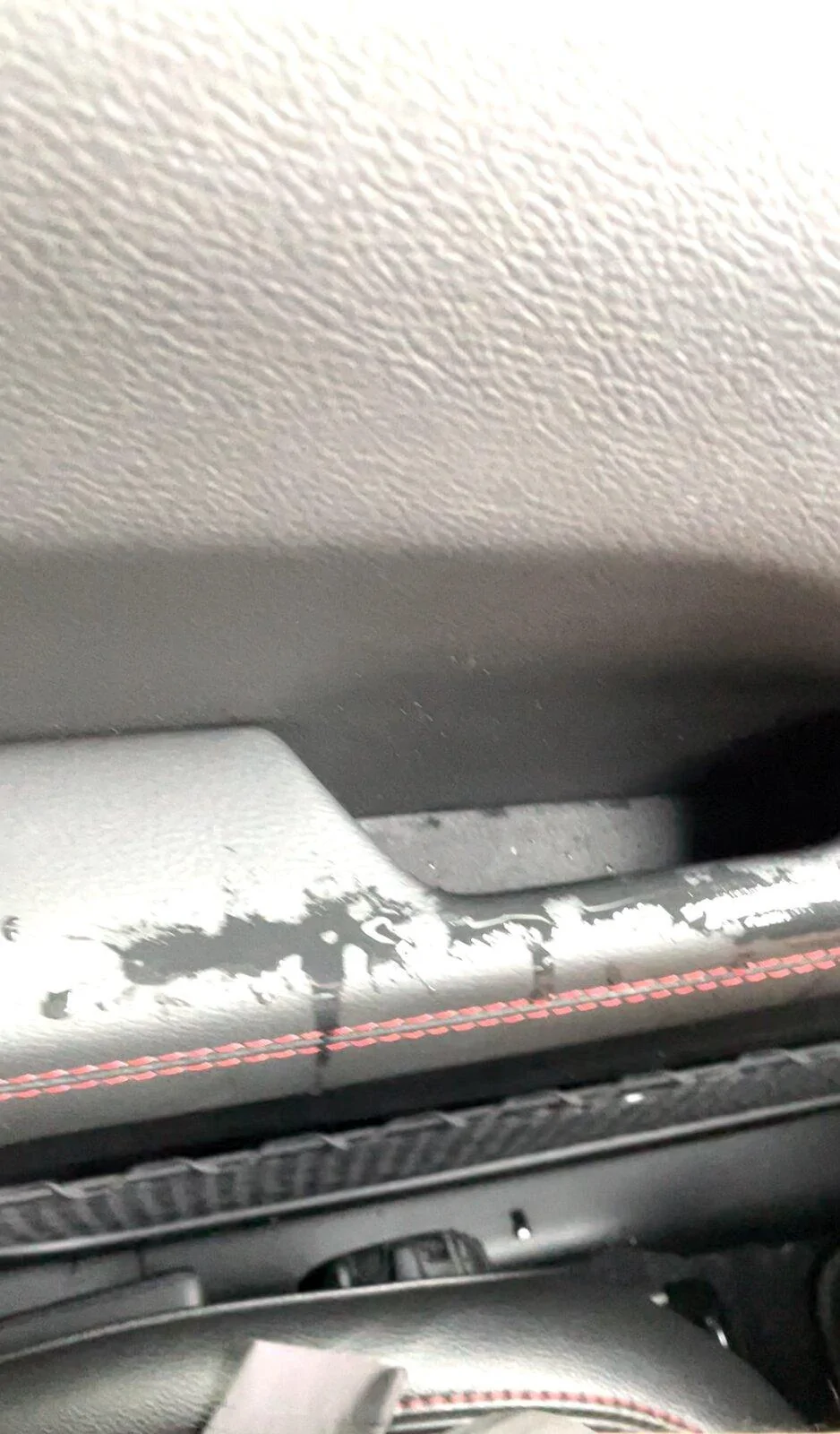 Jeep Gladiator 2021 EcoDiesel Roof Leaking Roof Leak 4