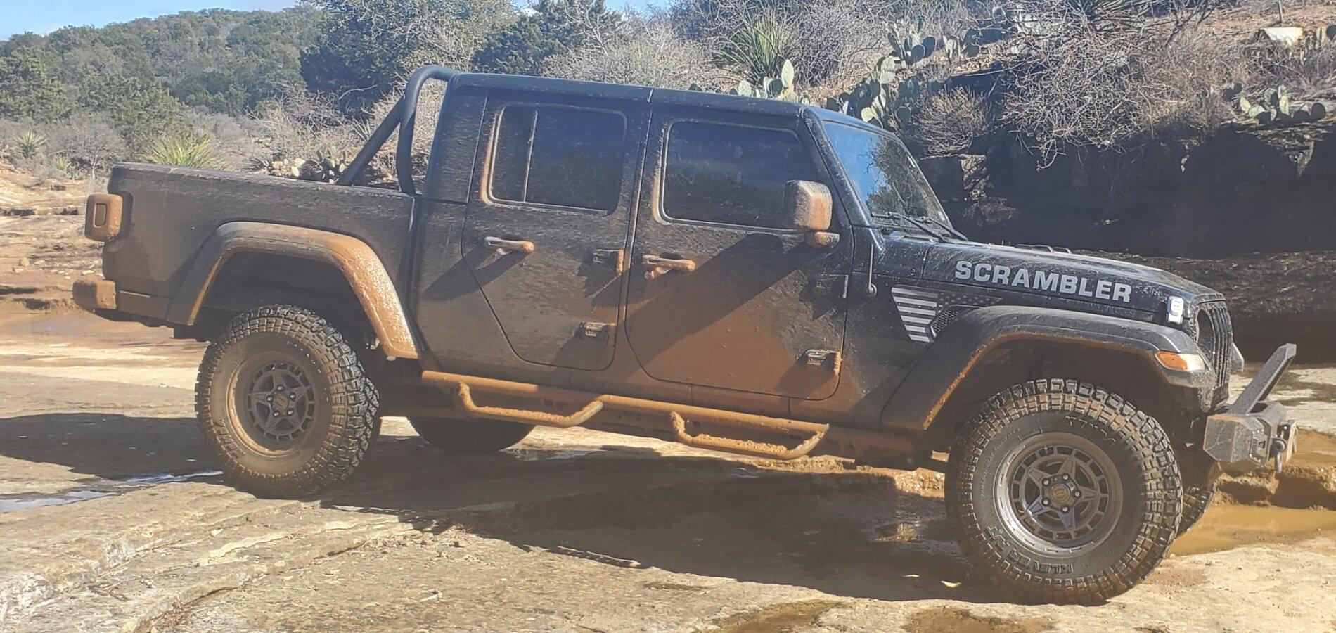 Jeep Gladiator What wheels are you putting on you JT? Screenshot_20210102-162525_Gallery