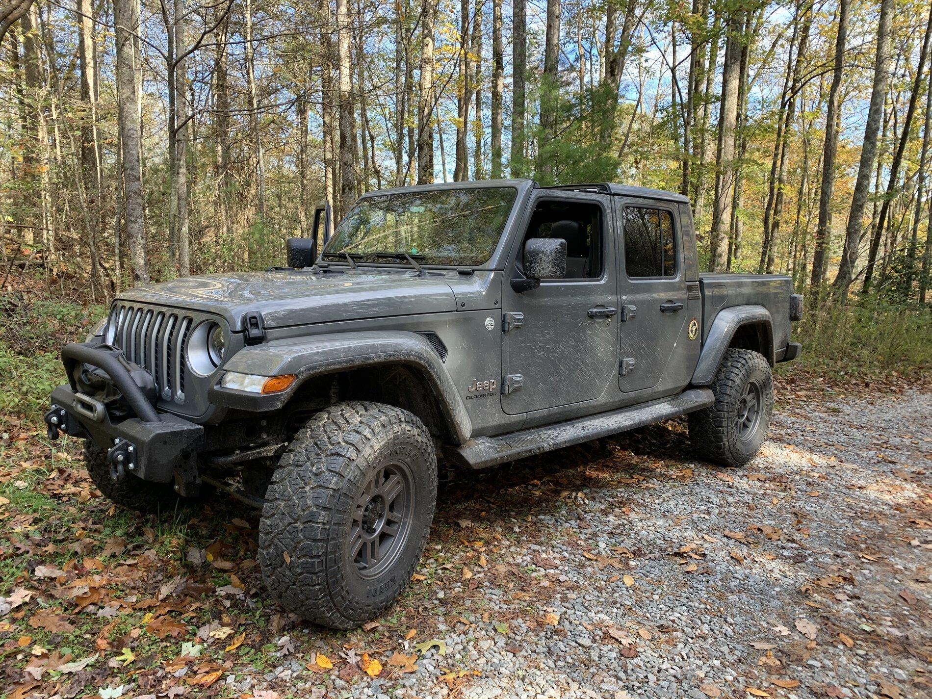 Jeep Gladiator STING GRAY Gladiator JT Club 5CA75F60-C274-4DB3-B650-E6330886DD60
