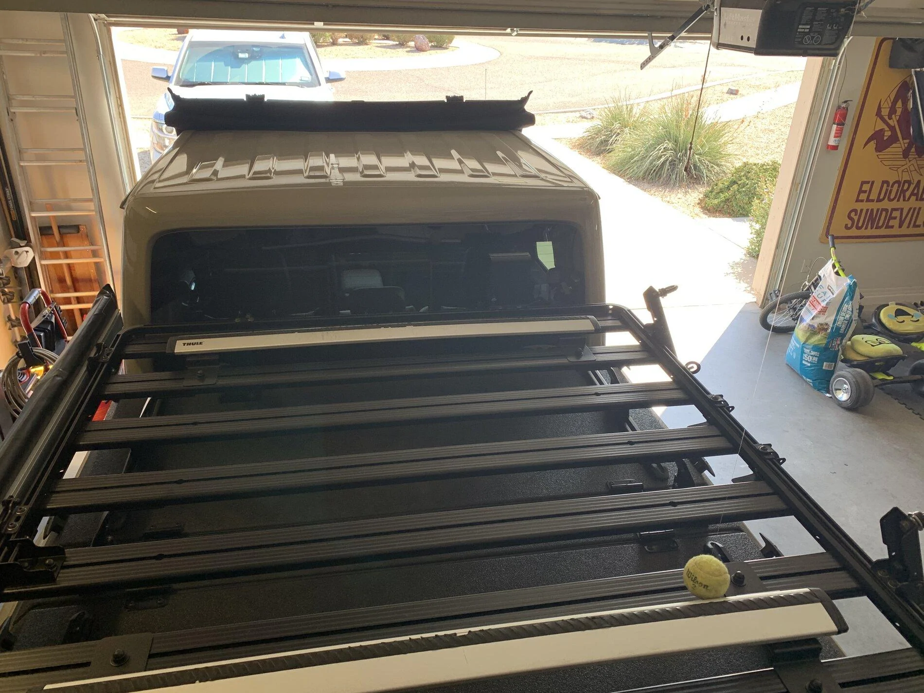 Jeep Gladiator Bed cover with rack IMG_6364