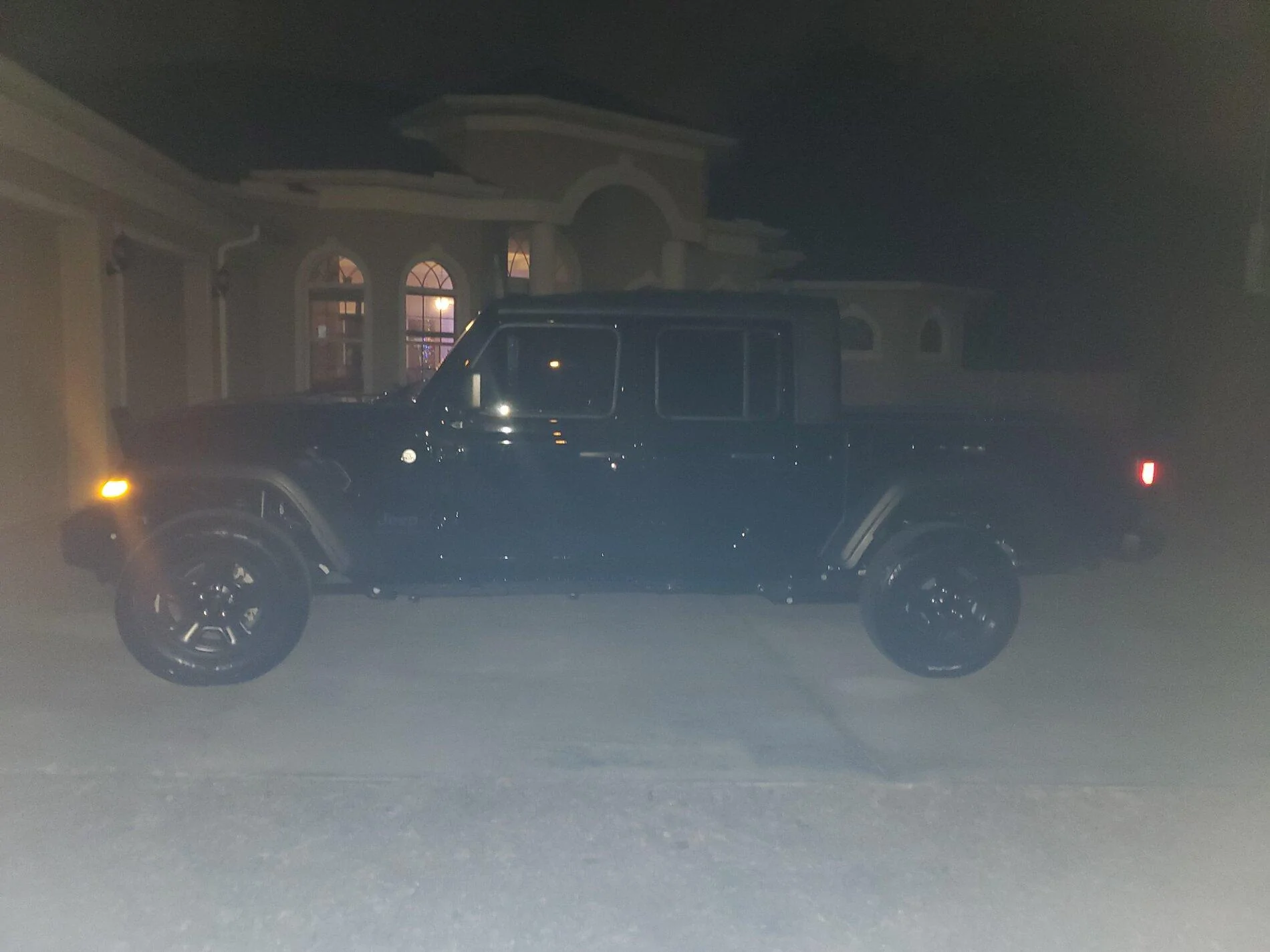 Jeep Gladiator BLACK Gladiator JT Club 20201231_220317