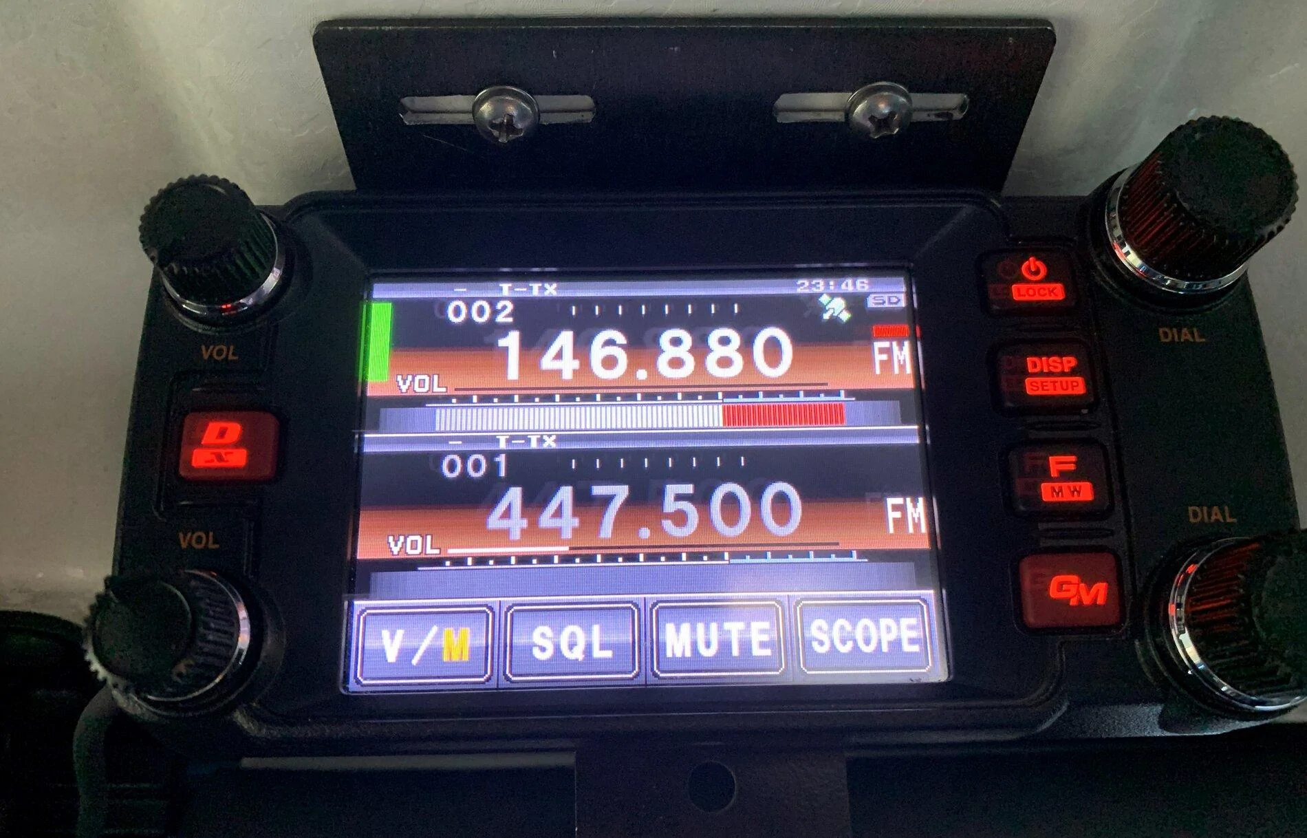 Jeep Gladiator Yaesu FTM-400 install IMG_0709