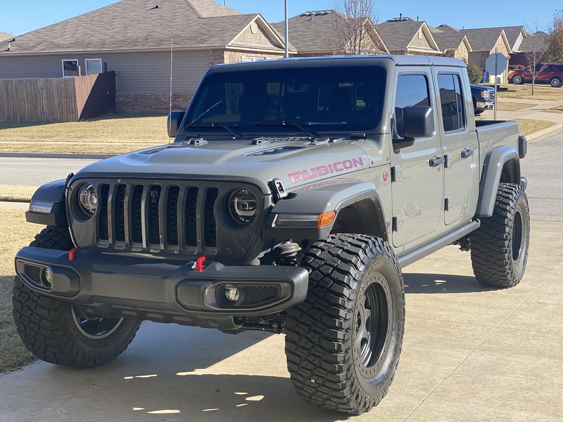 Jeep Gladiator Lifts for ecodiesel CCF0C4F8-0AC8-410A-991C-EB1F18DB320C