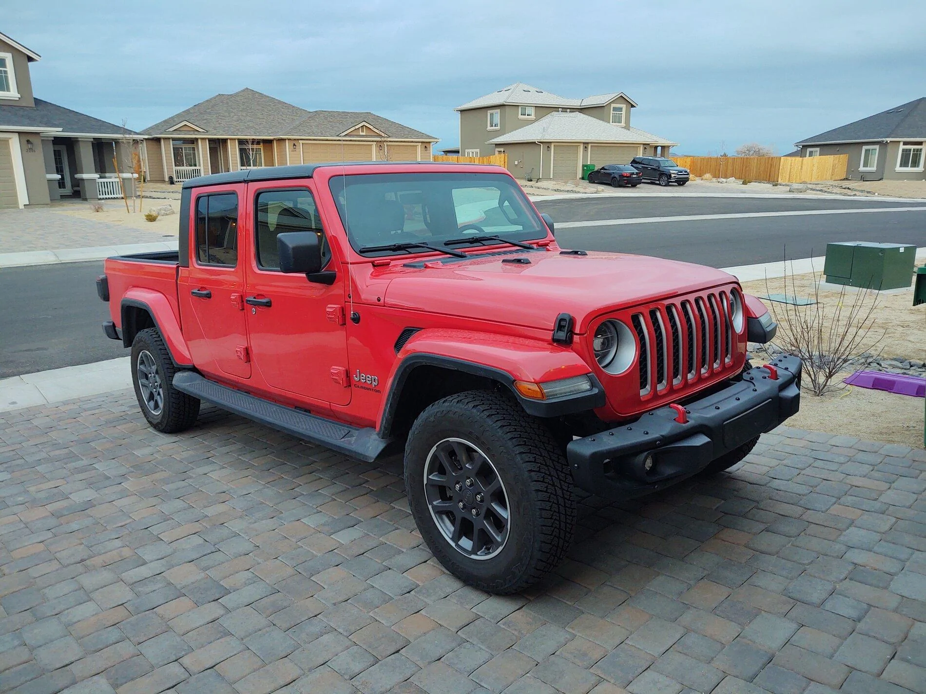 Jeep Gladiator Wrangler Rubicon bumper on Gladiator Overland IMG_20210103_164023839