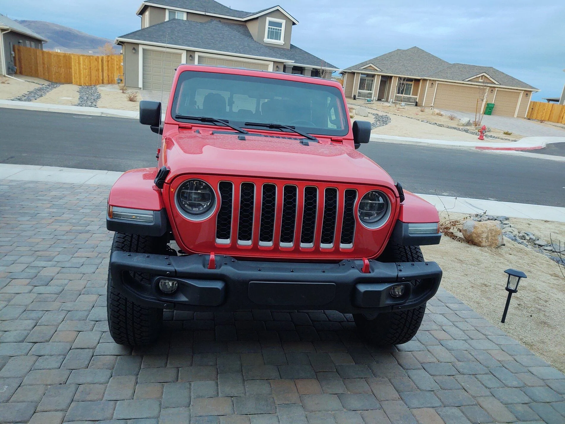Jeep Gladiator Wrangler Rubicon bumper on Gladiator Overland IMG_20210103_164012867