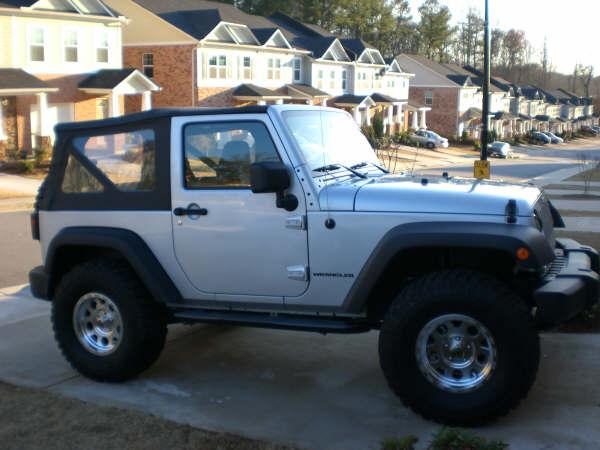 Jeep Gladiator Old School Jeeps 866B6F64-584C-47A6-88E0-4ABEB17A6338