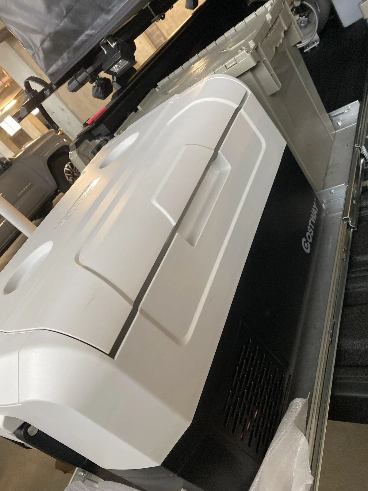 Jeep Gladiator Truck Covers USA Tonneau:  Pros and Cons? 574B8E8F-21F6-4D1D-BE11-C8D7B01F198A