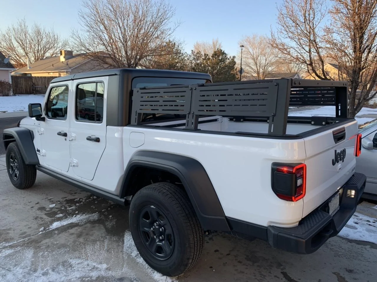 Jeep Gladiator ‘21 Sport w/2” Mopar, Kenda 35x10.50 on Mopar Steel Spares 258B7C25-AE37-4739-A911-CA78F3B5C598
