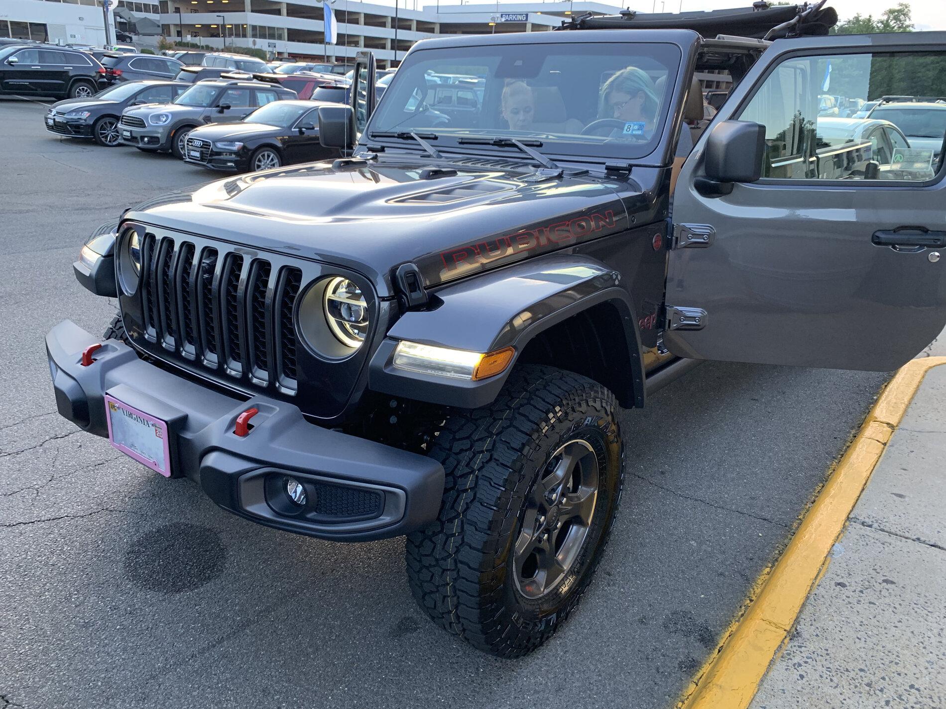 Jeep Gladiator Practical Truck for the Over Prepared Woman 1E0B57B5-5767-43CF-92A9-3F2DAE014C78