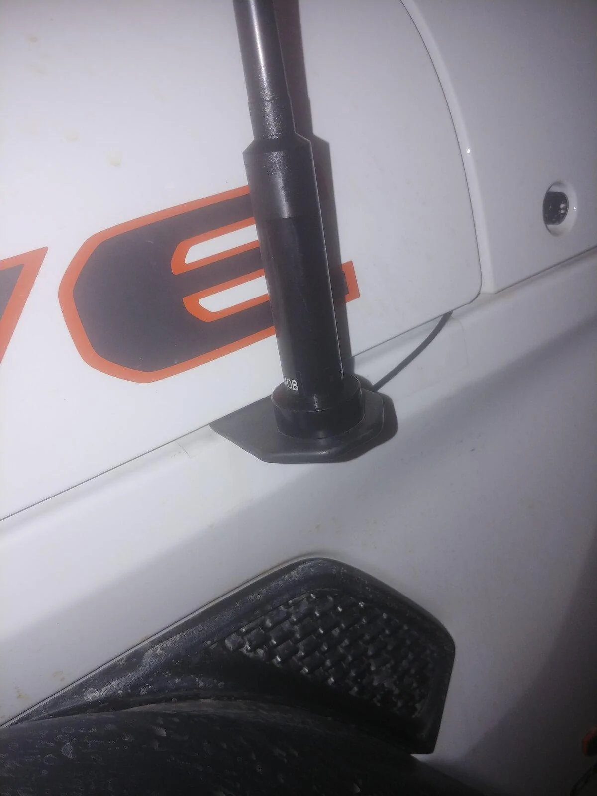 Jeep Gladiator Ham radio install 20210101_134343