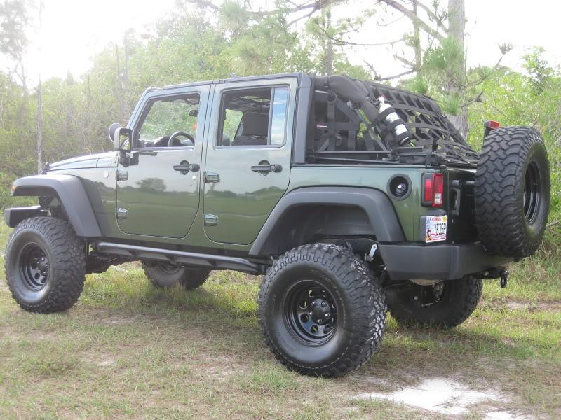 Jeep Gladiator Decent rock rail/step IMG_1928-1