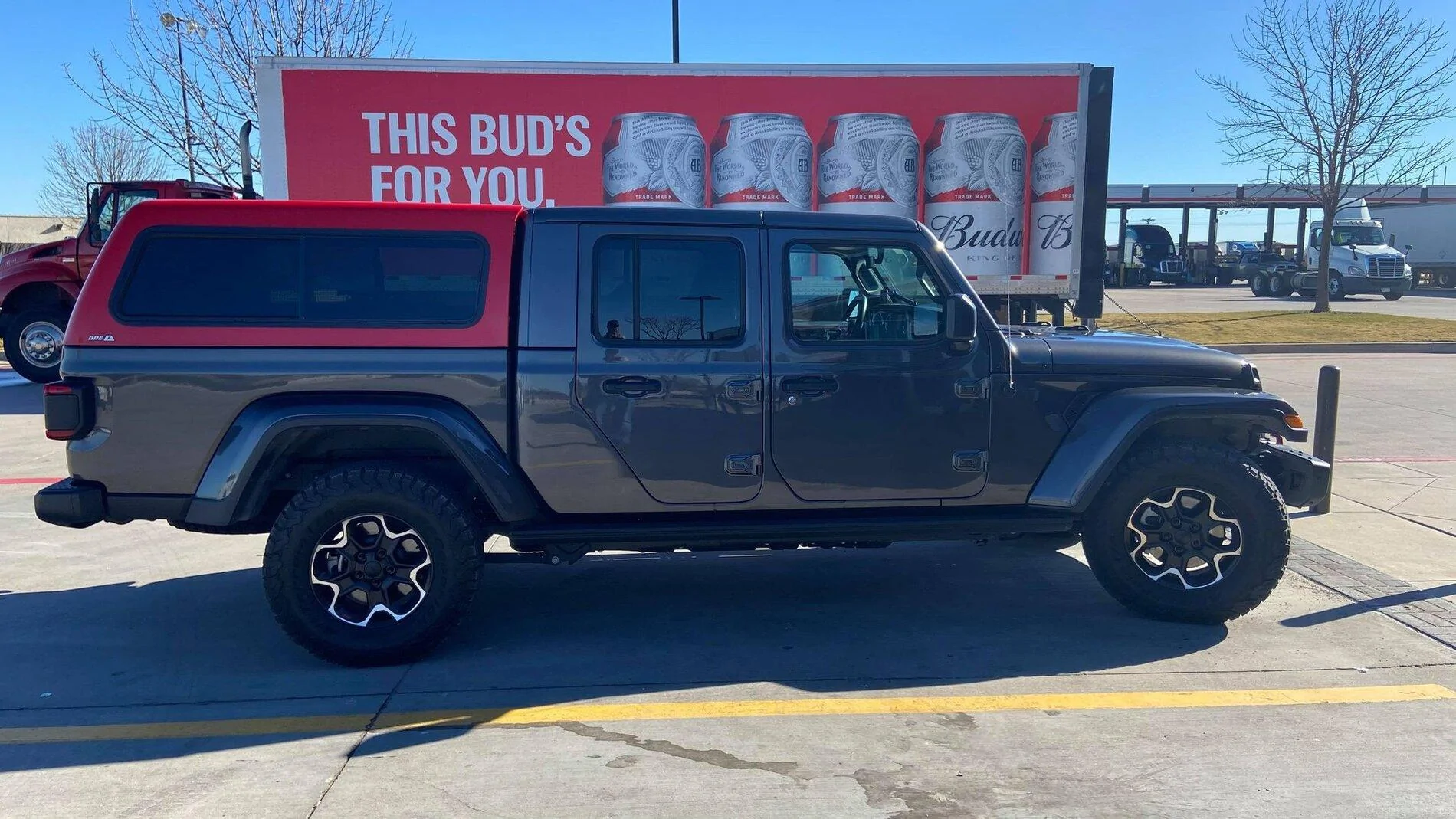 Jeep Gladiator chucka’s Overland build topper n