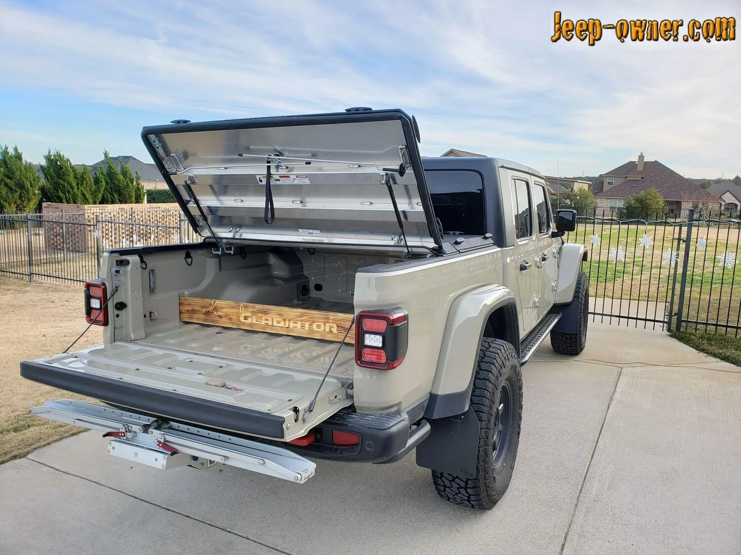 Jeep Gladiator TexasTJ's Gobi Gladiator Rubicon index.php?action=dlattach;topic=4107
