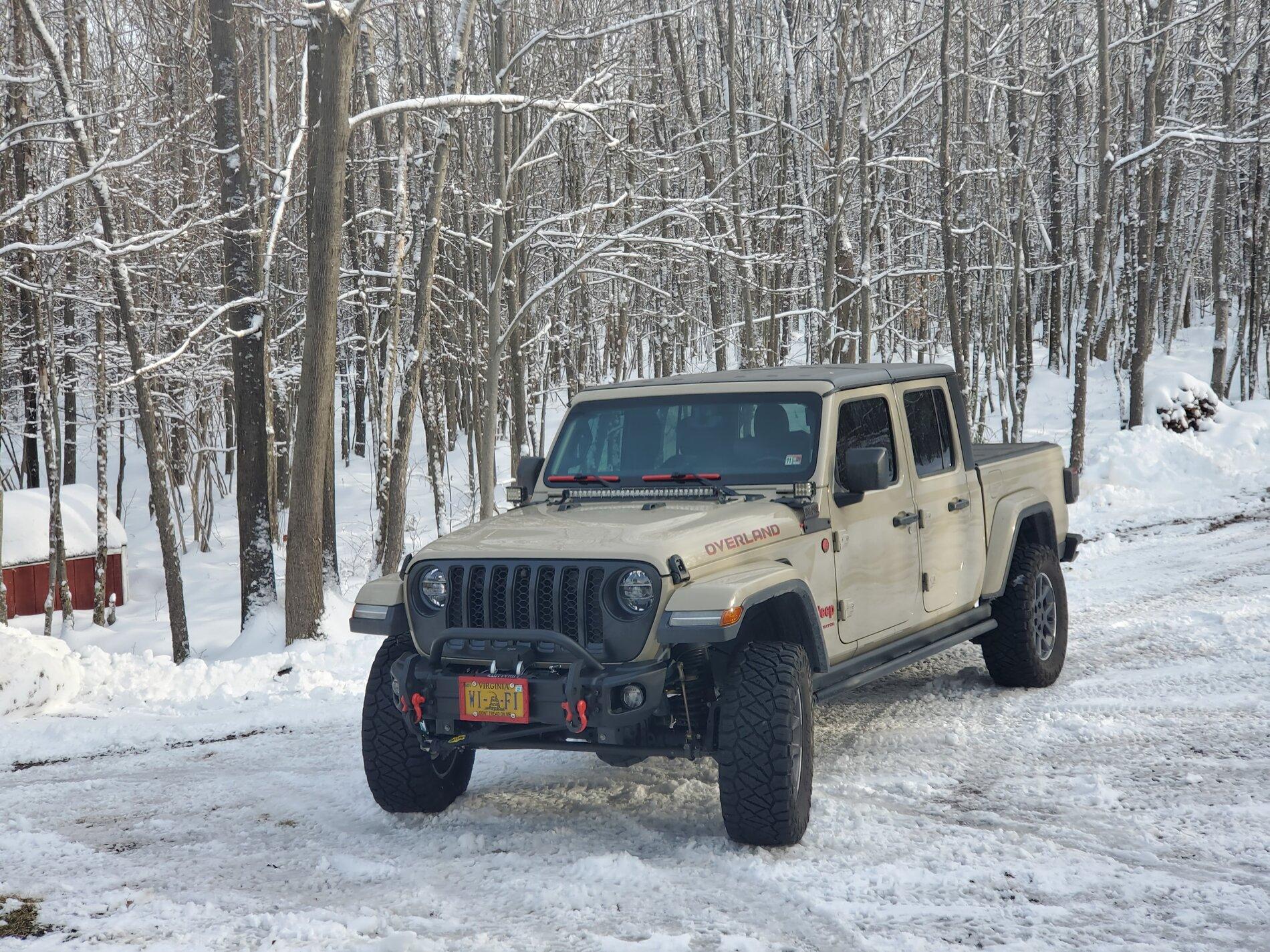 Jeep Gladiator Overland - I’m sure it’s been asked before (apologies in advance) 20201223_093617