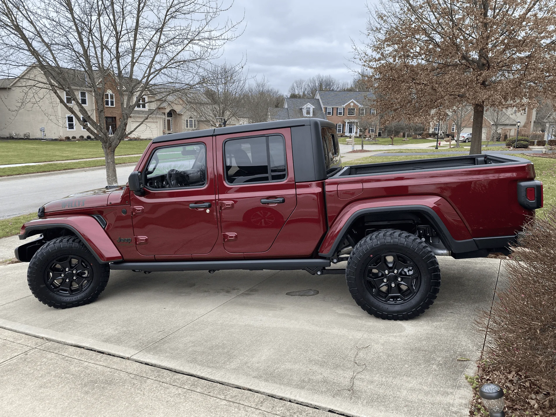 Jeep Gladiator Snazzberry Gladiator JT club tempImageiI3i5l