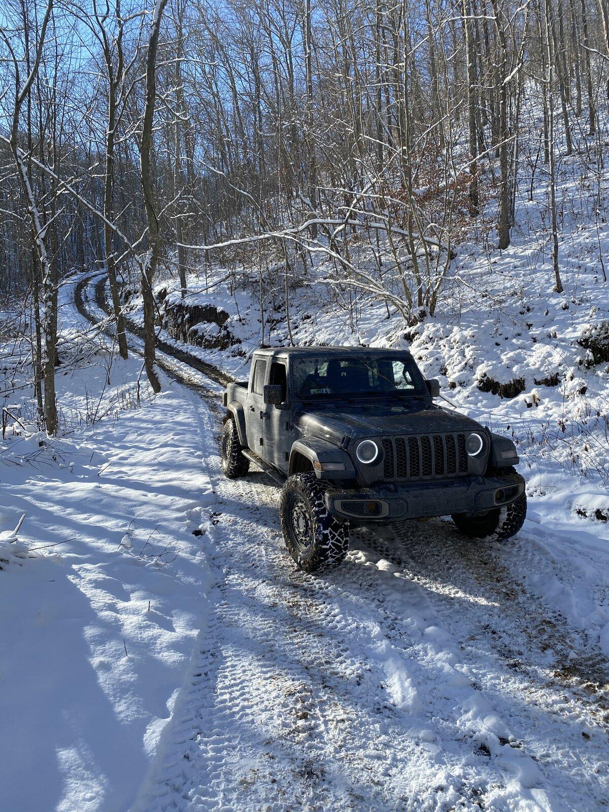 Jeep Gladiator Where did you take your Gladiator Today? 3D778A88-340C-43FF-B8D3-6B6563904C3B