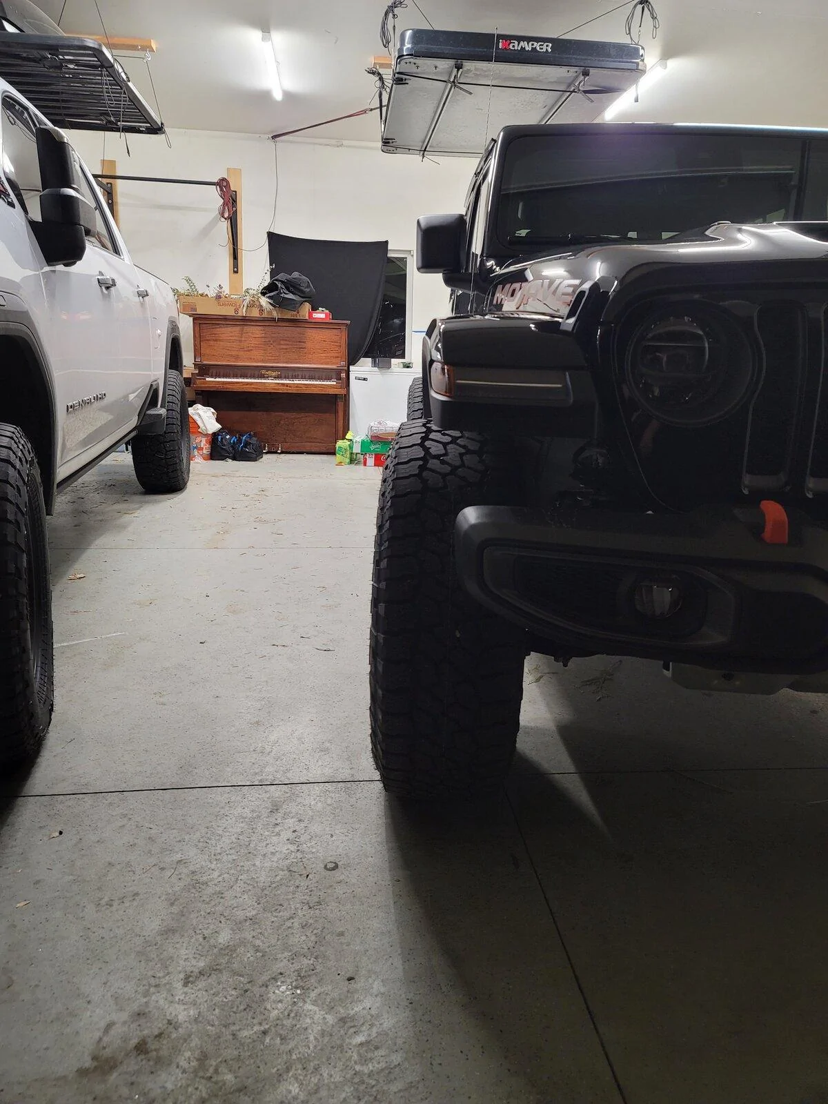 Jeep Gladiator Mojave on 37s, flat fenders and no lift, thoughts? 20210107_212503