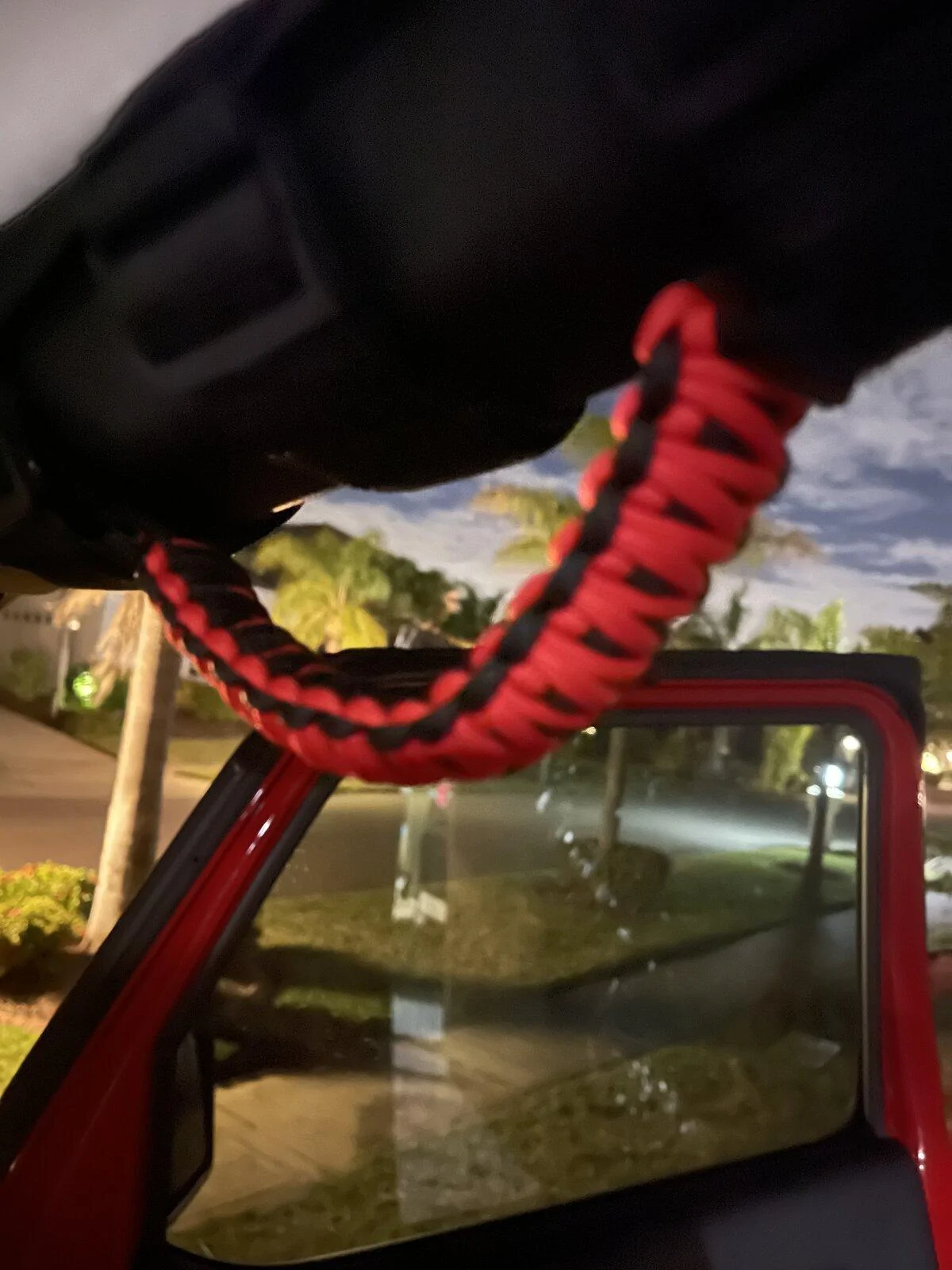 Jeep Gladiator Grab Handles - are they useful? 64D8E921-45CC-452B-B80A-61ADC6EEF0C2