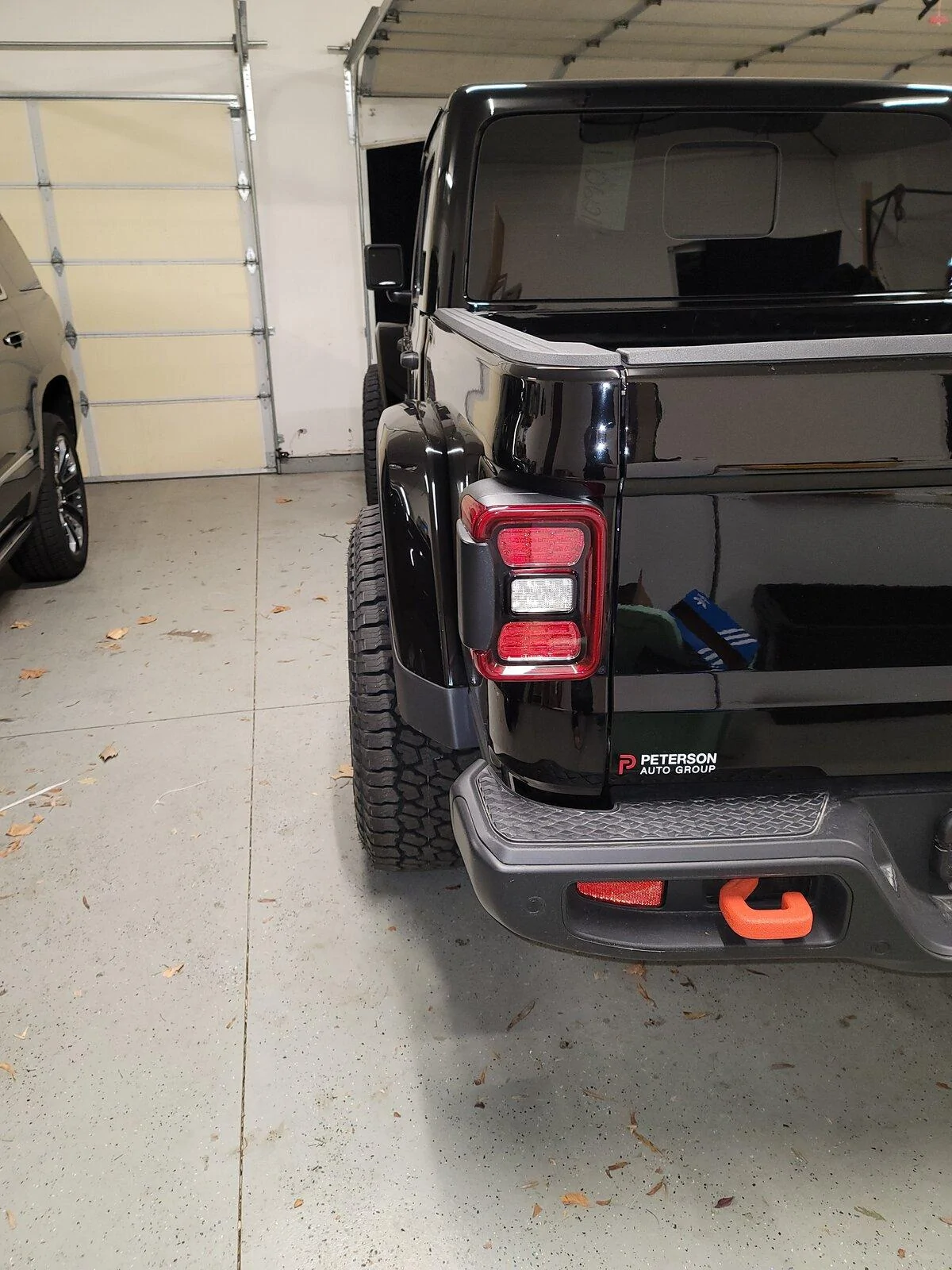 Jeep Gladiator Stock Mojave w/ 37s Thread 20210107_212610