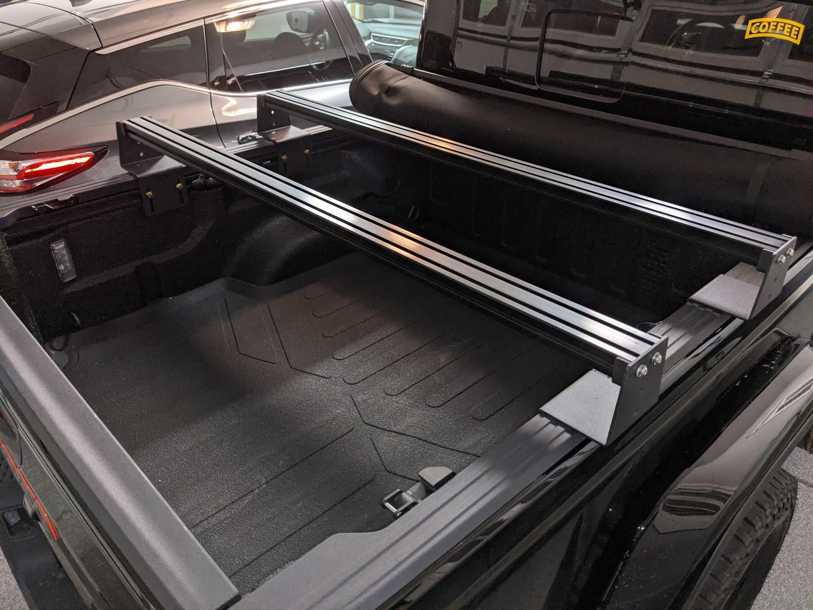 Jeep Gladiator Installing Billiebars on 2021 Mojave with Mopar Tonneau Rolling cover bb8