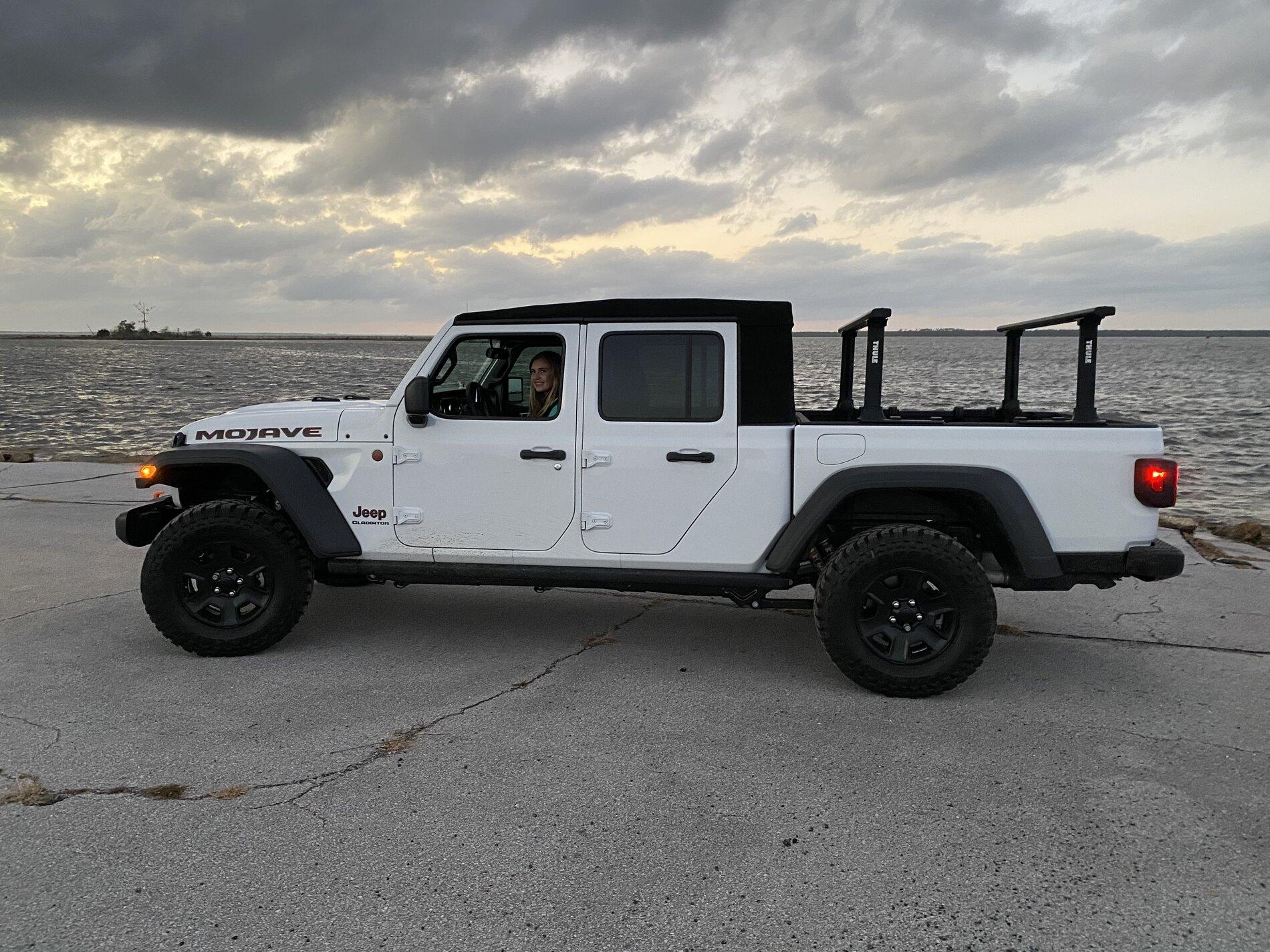 Jeep Gladiator Help me decide to go 35s or not on Mojave! F46BE747-E7A5-4376-B91D-5012D910DD3E