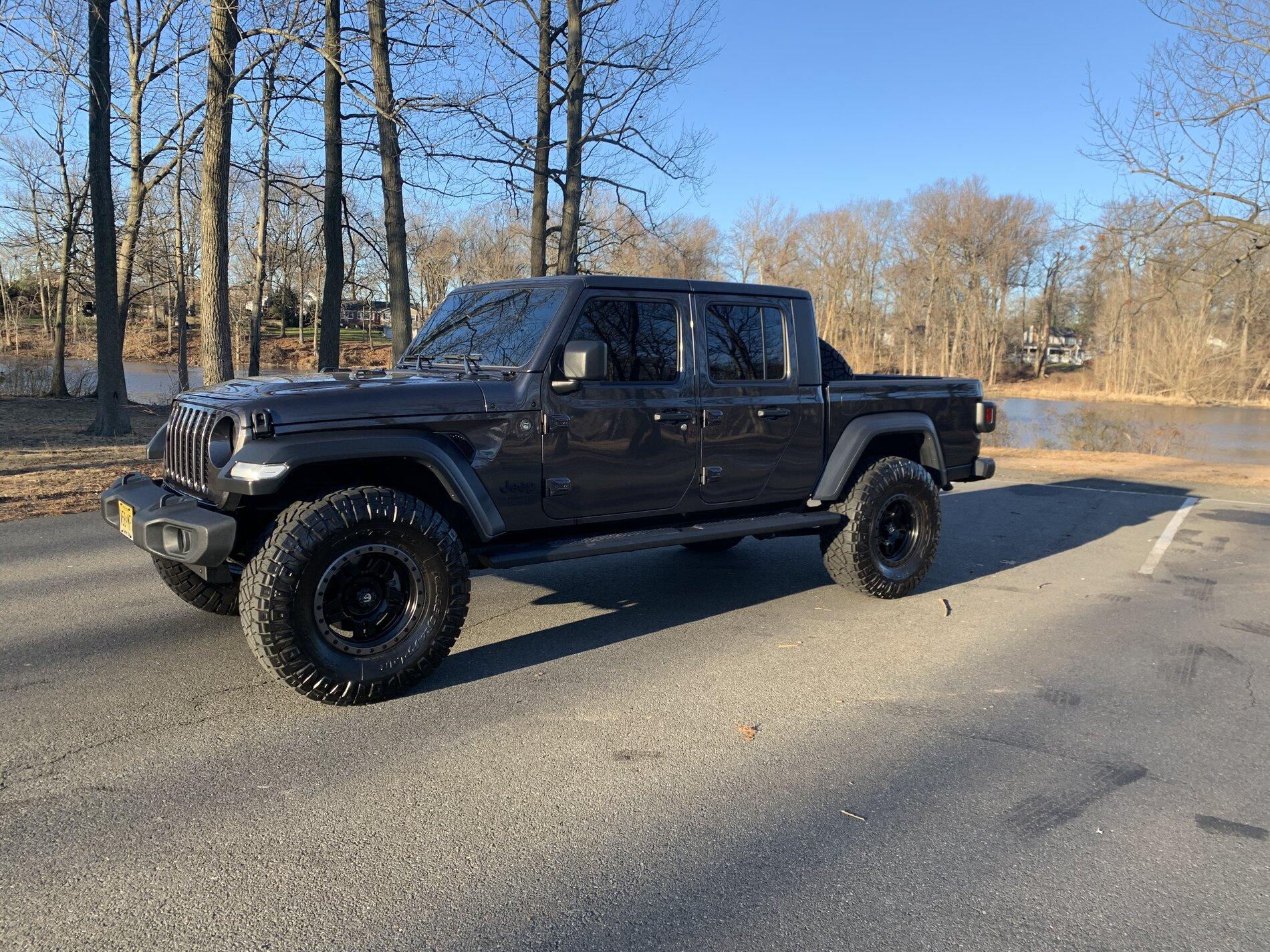 Jeep Gladiator Money Pit E4C0715C-B88D-4B45-B530-0235B92A688E